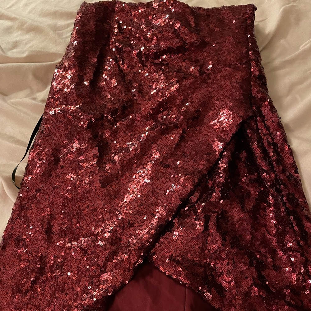 Red sequins dress - size 9
